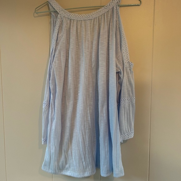 Cato Cold Shoulder Top - Picture 5 of 5